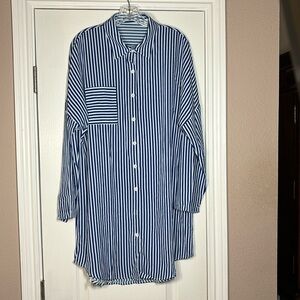 Women's Blue/White Striped Button Front With Collar Tab Sleeves Size XL NWOT